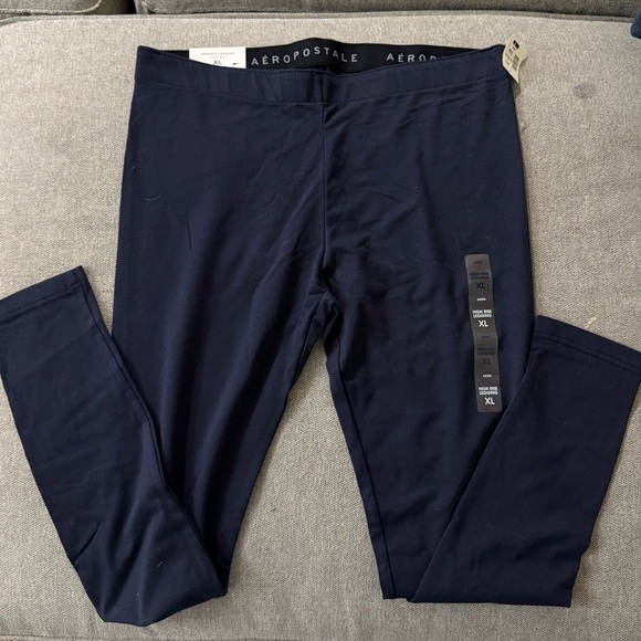 Aeropostale Pants - Aeropostale women’s high rise perfect legging